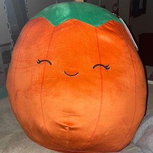 selling, brand new comes with tags